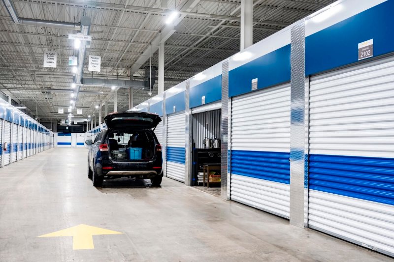 Storage Units at Woodbridge Self Storage - 8219 Weston Road, Vaughan, ON